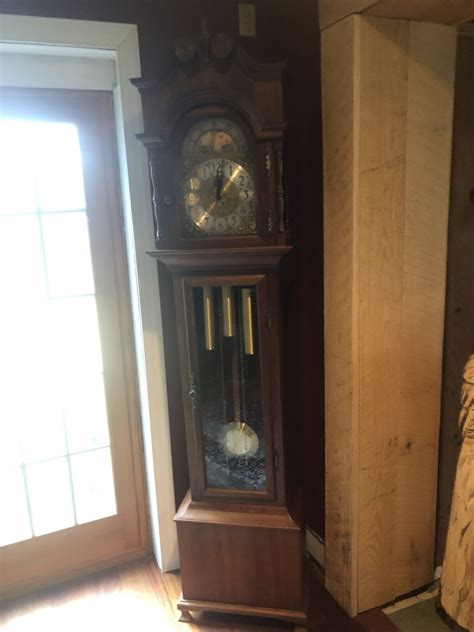 clock repair lincoln nebraska.